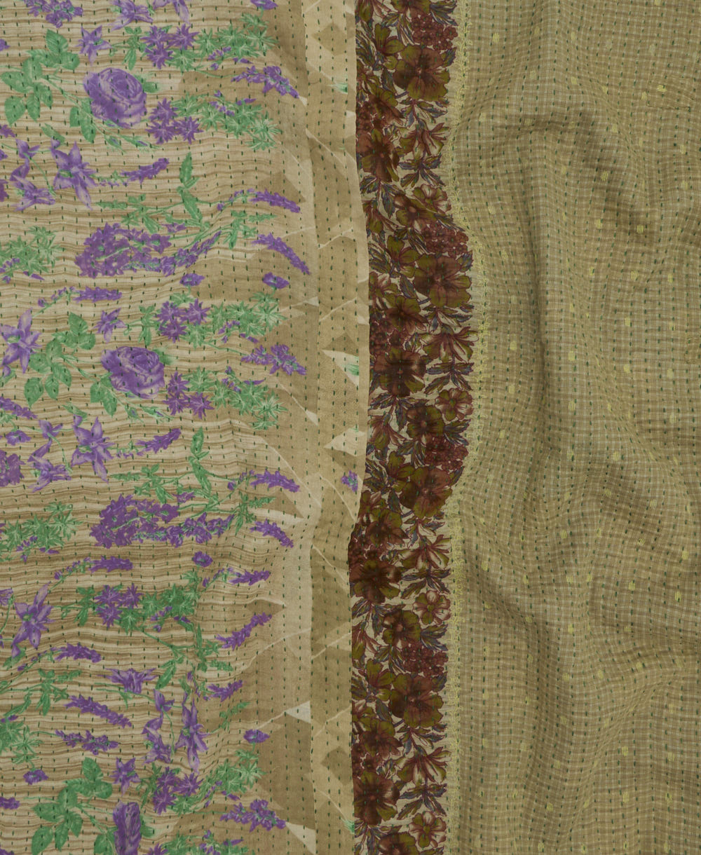 Kantha quilt throw made of recycled vintage saris