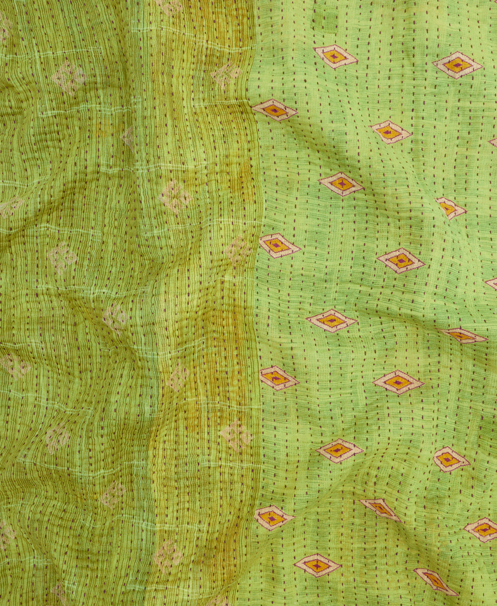 Kantha quilt throw made of recycled vintage saris