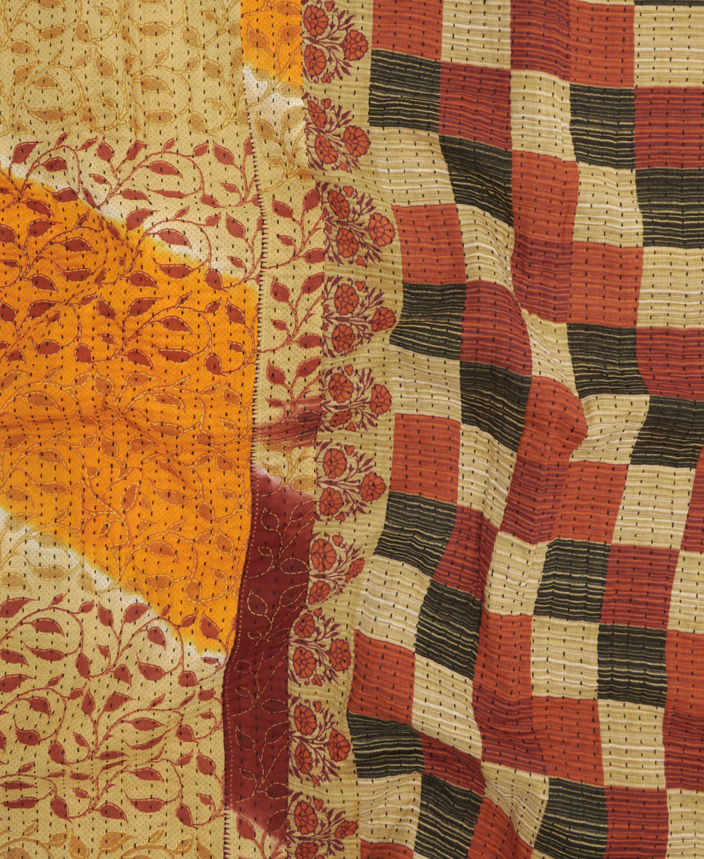 Kantha quilt throw made of recycled vintage saris