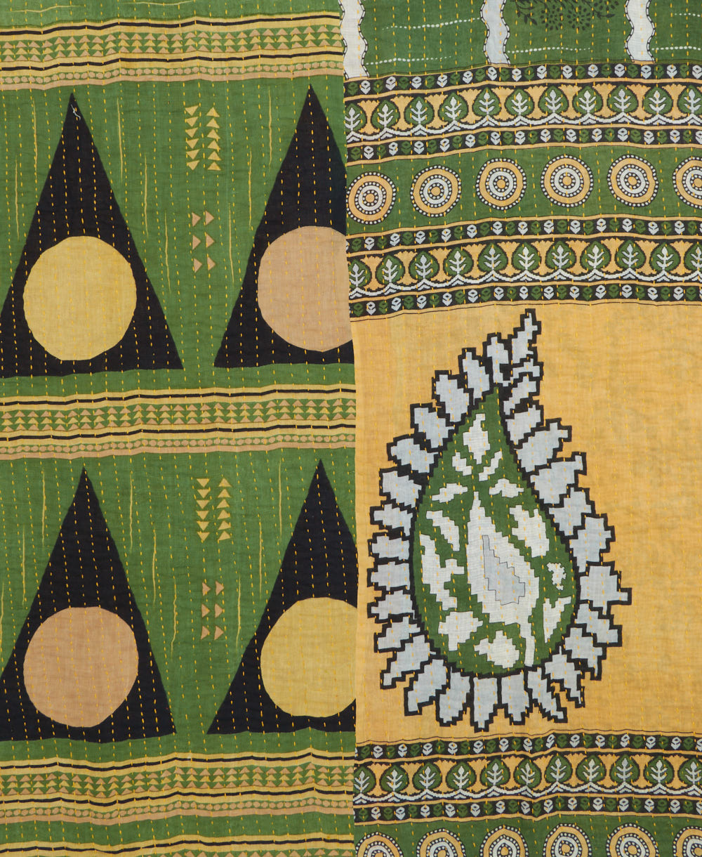 Kantha quilt throw made of recycled vintage saris