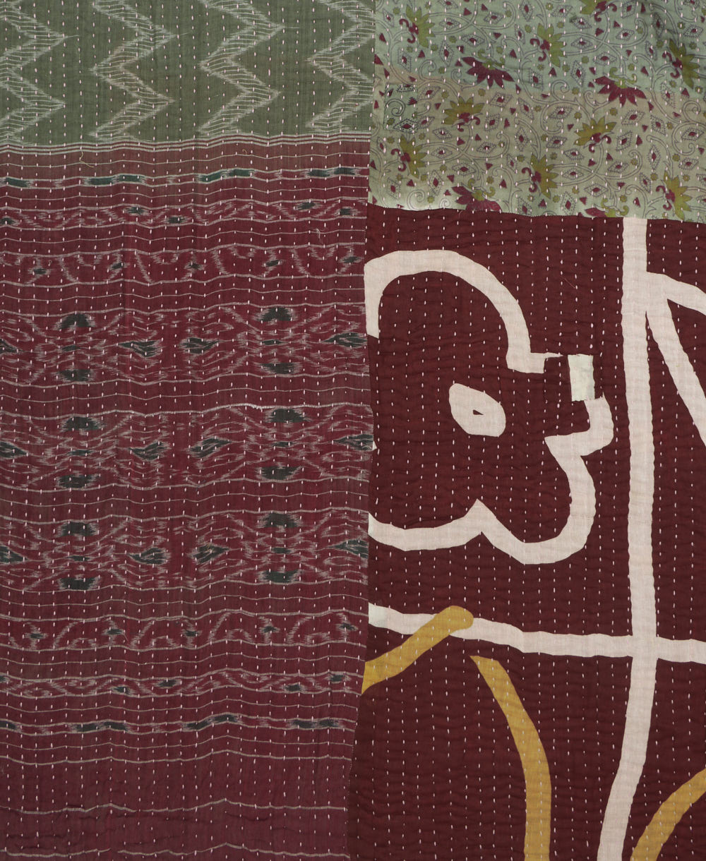 kantha quilt throw made of recycled vintage saris