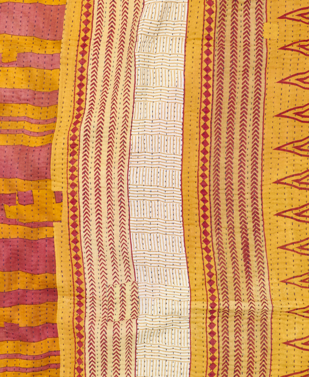 Kantha quilt throw made of recycled vintage saris