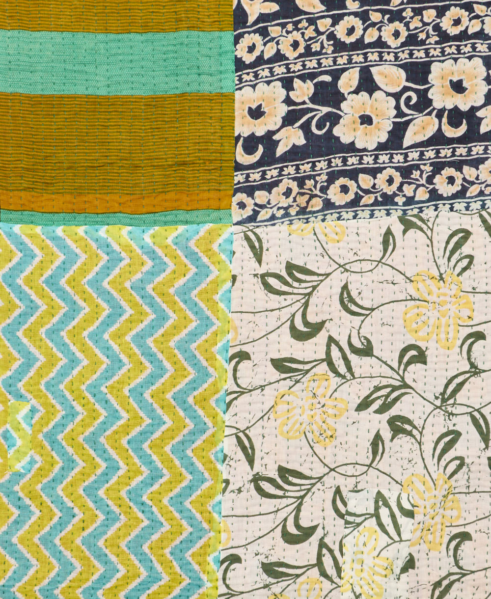 Kantha quilt throw made of recycled vintage saris