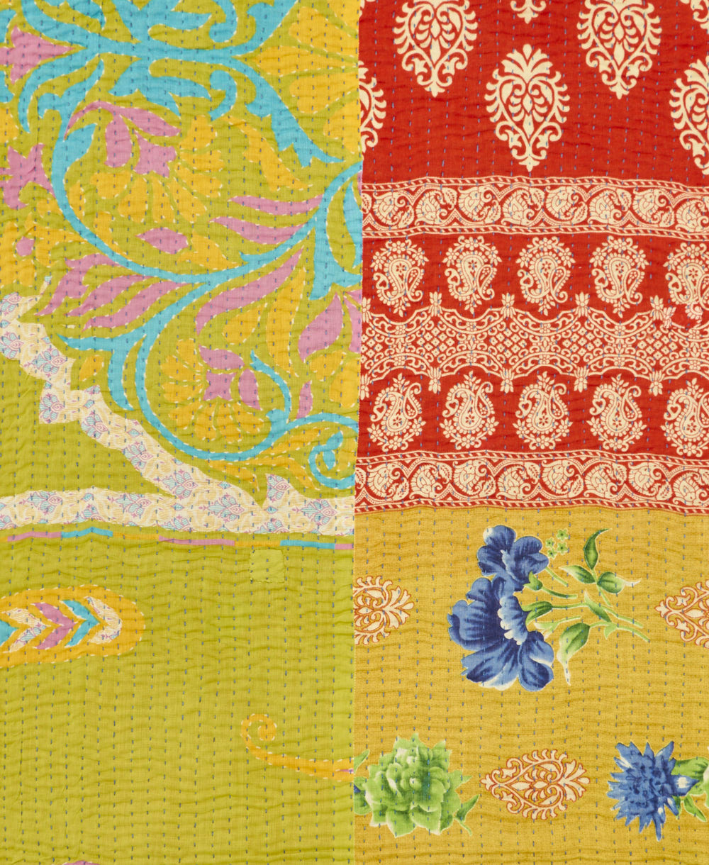 Kantha quilt throw made of recycled vintage saris