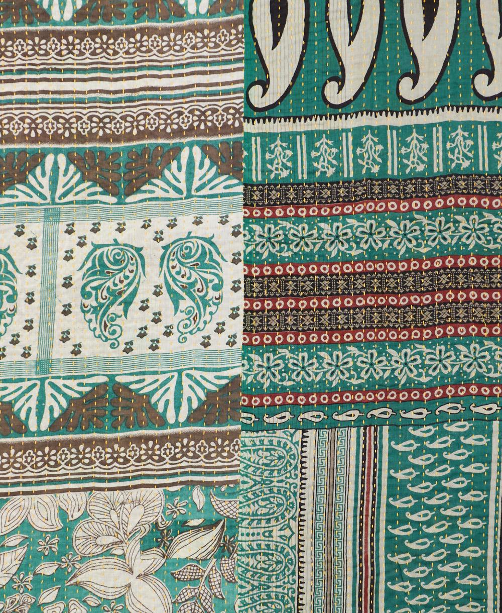 Kantha quilt throw made of recycled vintage saris