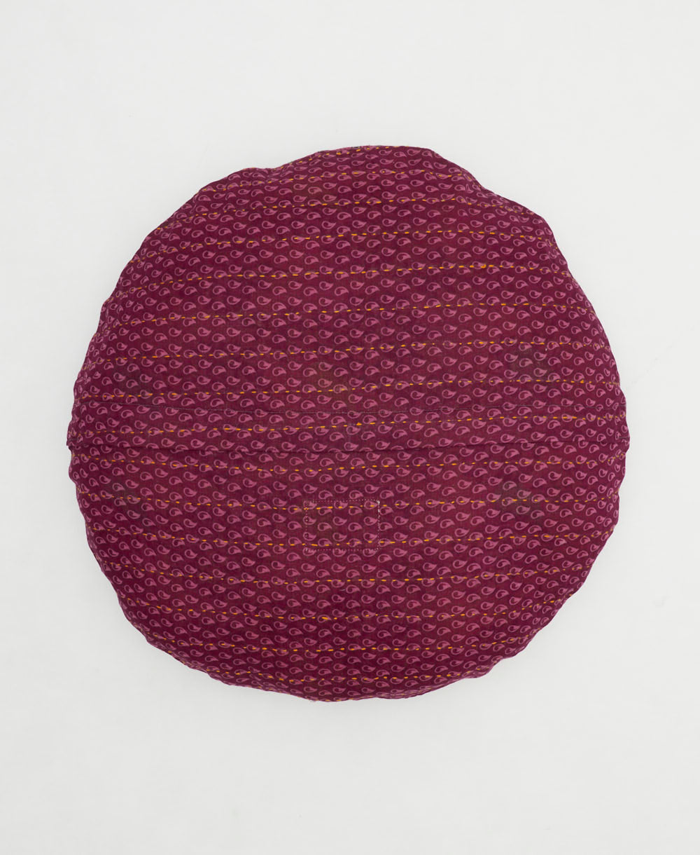 round throw pillow