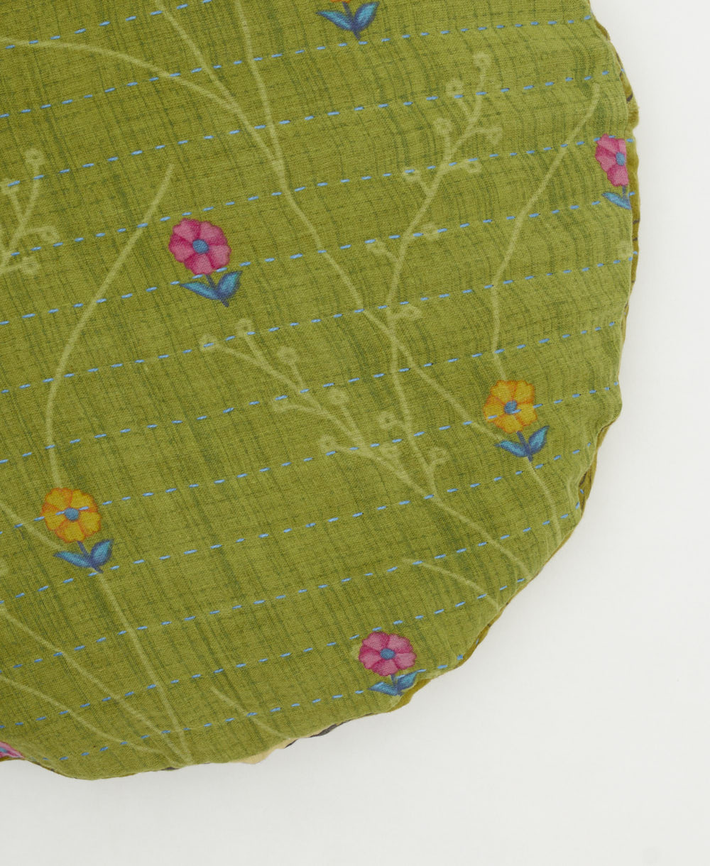 circle pillow