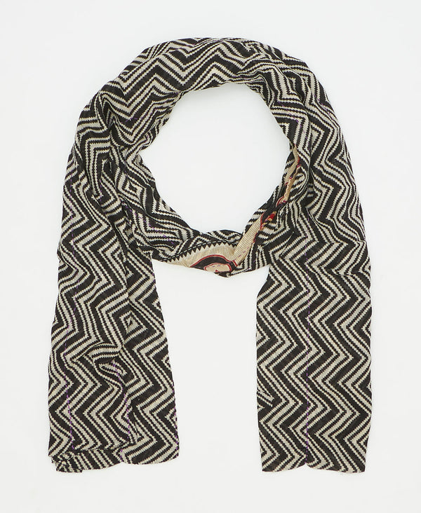 one-of-a-kind black and white chevron print vintage kantha scarf perfect
for all seasons