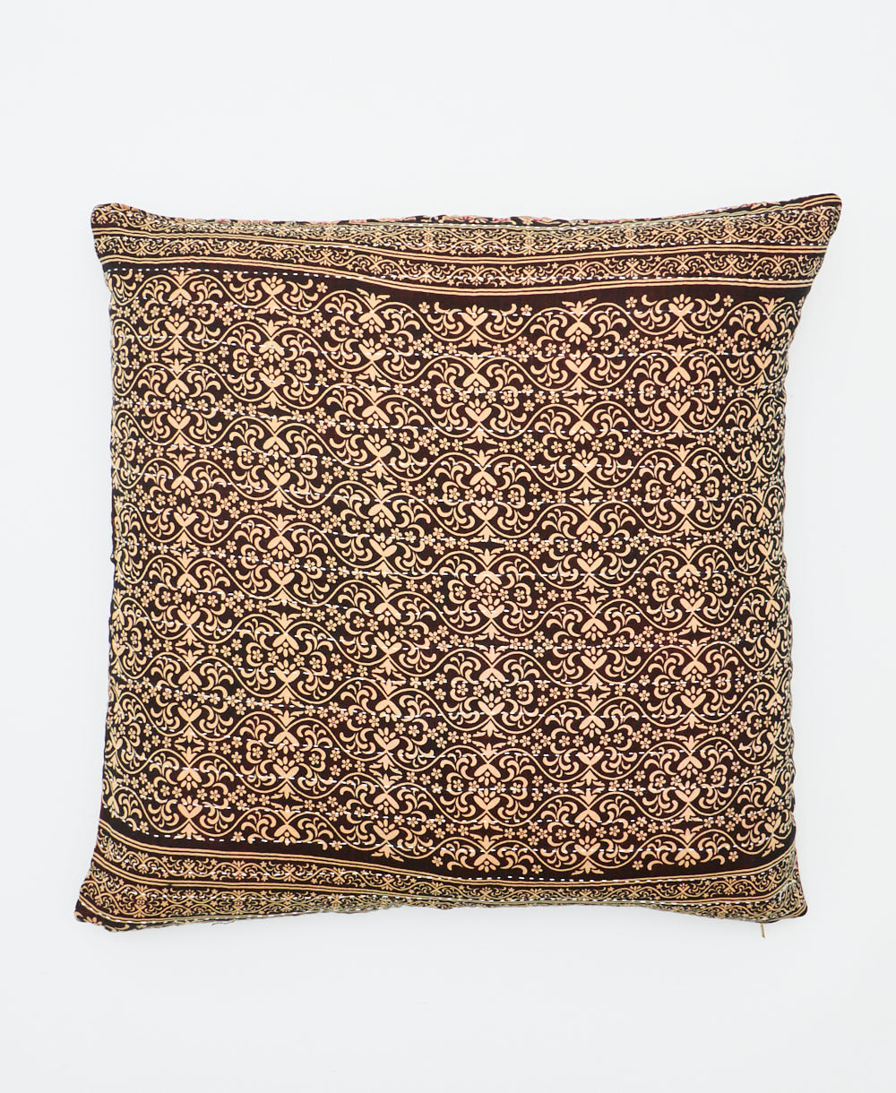 throw pillow