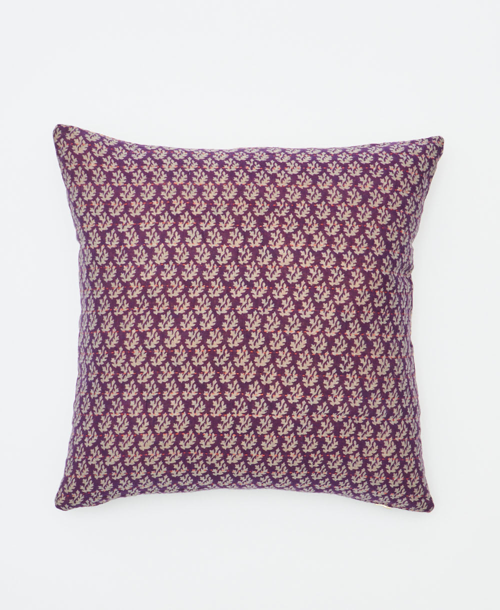 18" throw pillow