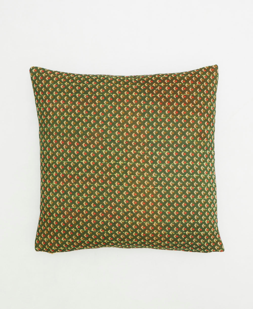 18" throw pillow