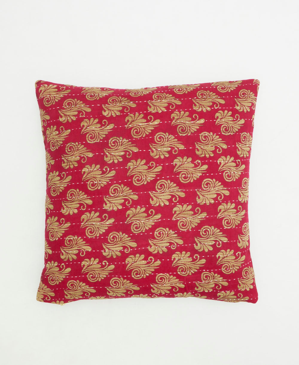 18" throw pillow