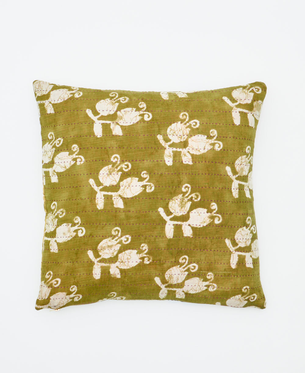 18" throw pillow