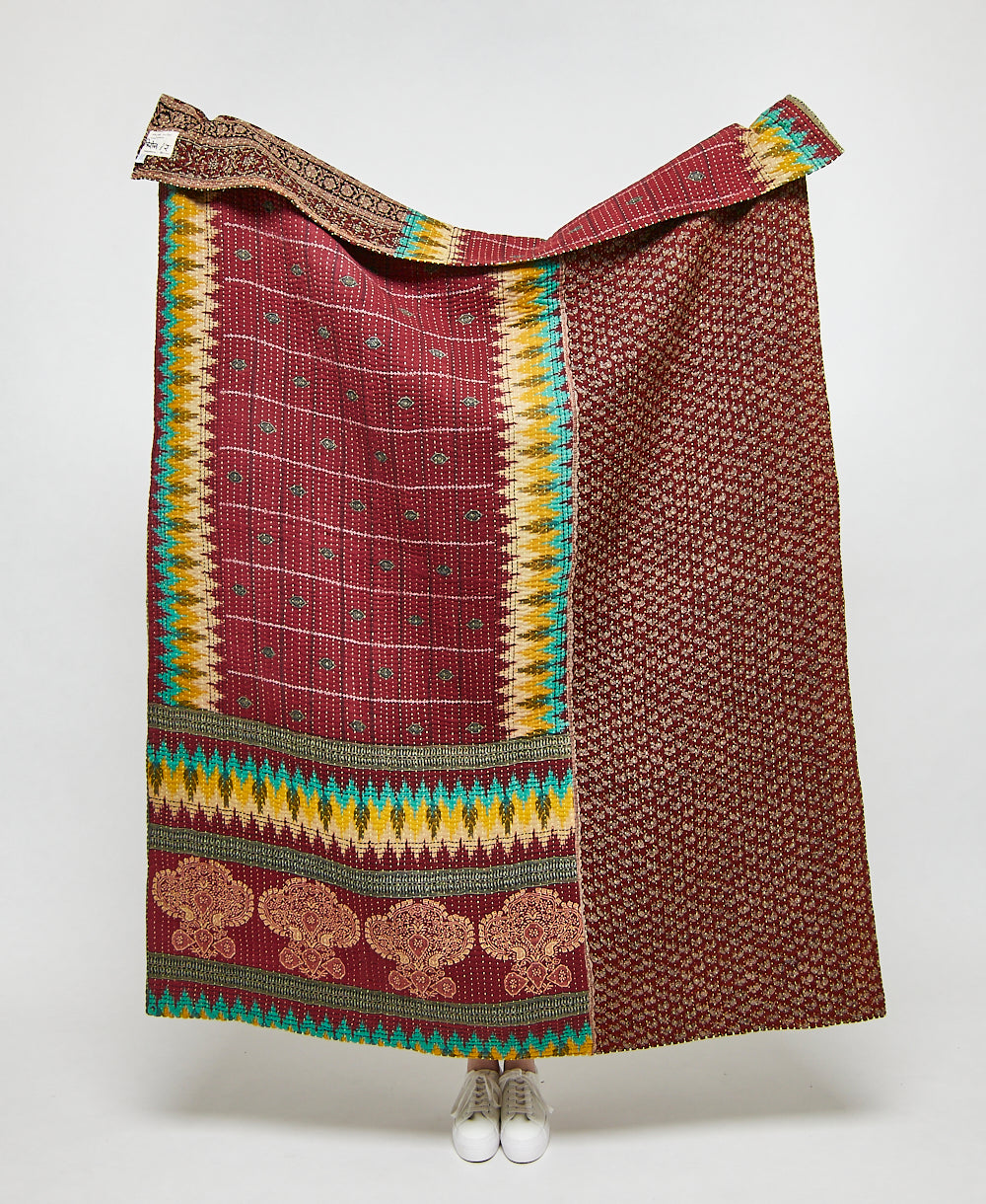 Artisan made maroon traditional kantha quilt throw