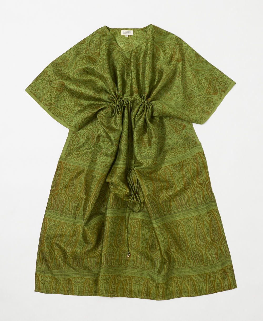 sustainable vintage silk kaftan with adjustable waist made by artisans in India