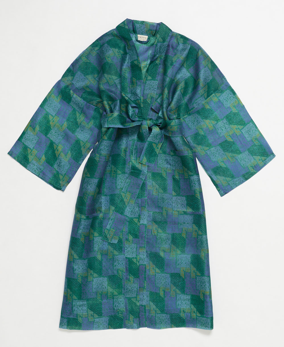 silk robe ethically made using upcycled
vintage silk saris