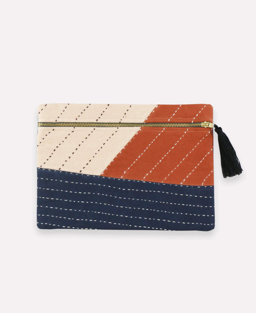 small sustainably made organic-cotton pouch 