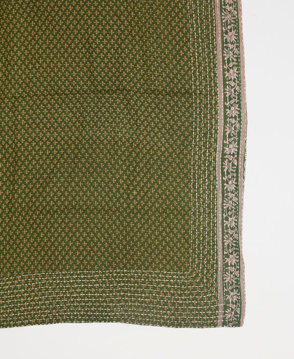 Forest green vintage cotton squad scarf featuing a brown diamoind pattern 