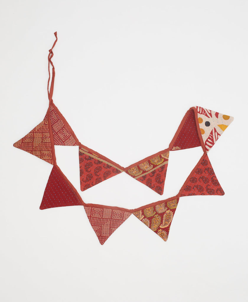 eco-friendly red triangle garland with traditional kantha stitching 