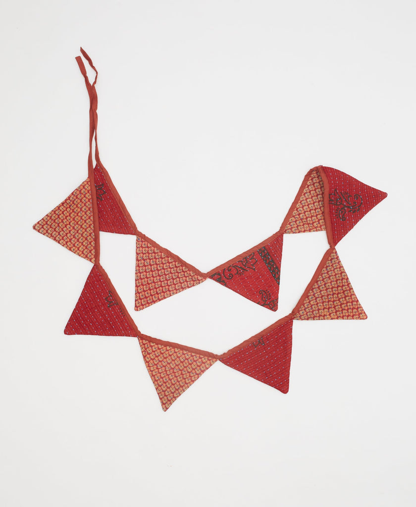 red triangle flag garland 