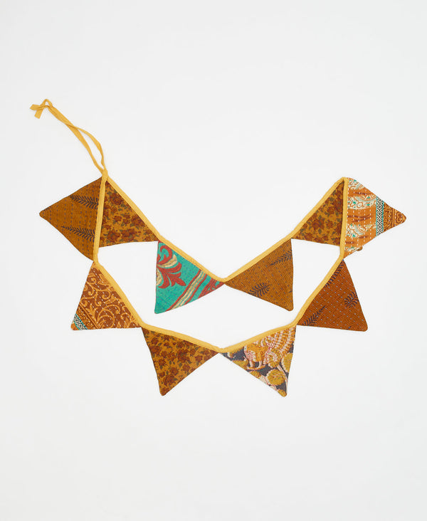 Vintage Kantha Triangle Garland - No. 230818