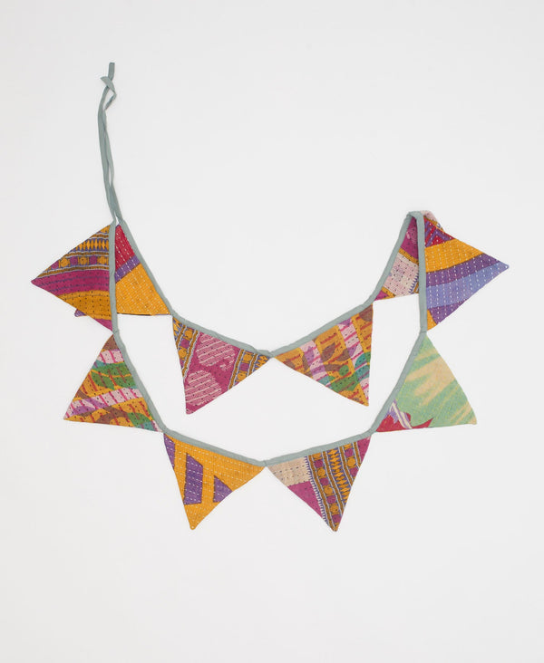 Vintage Kantha Triangle Garland - No. 230518